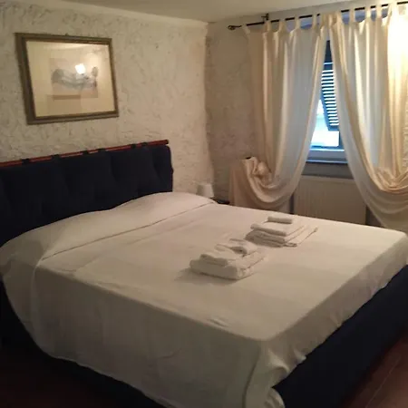 La Perla Del Golfo Apartment *